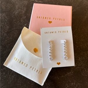 Untamed Petals Heart Drop Earrings